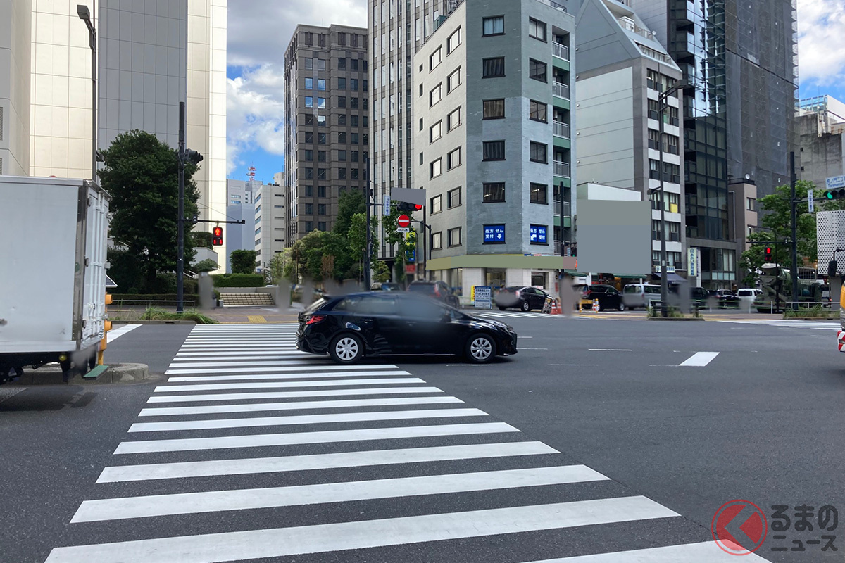 交差点内で止まってしまうのはダメ?(画像はイメージ/フォトAC)