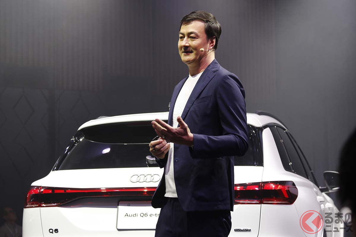 登壇するマティアス・シェーパース氏