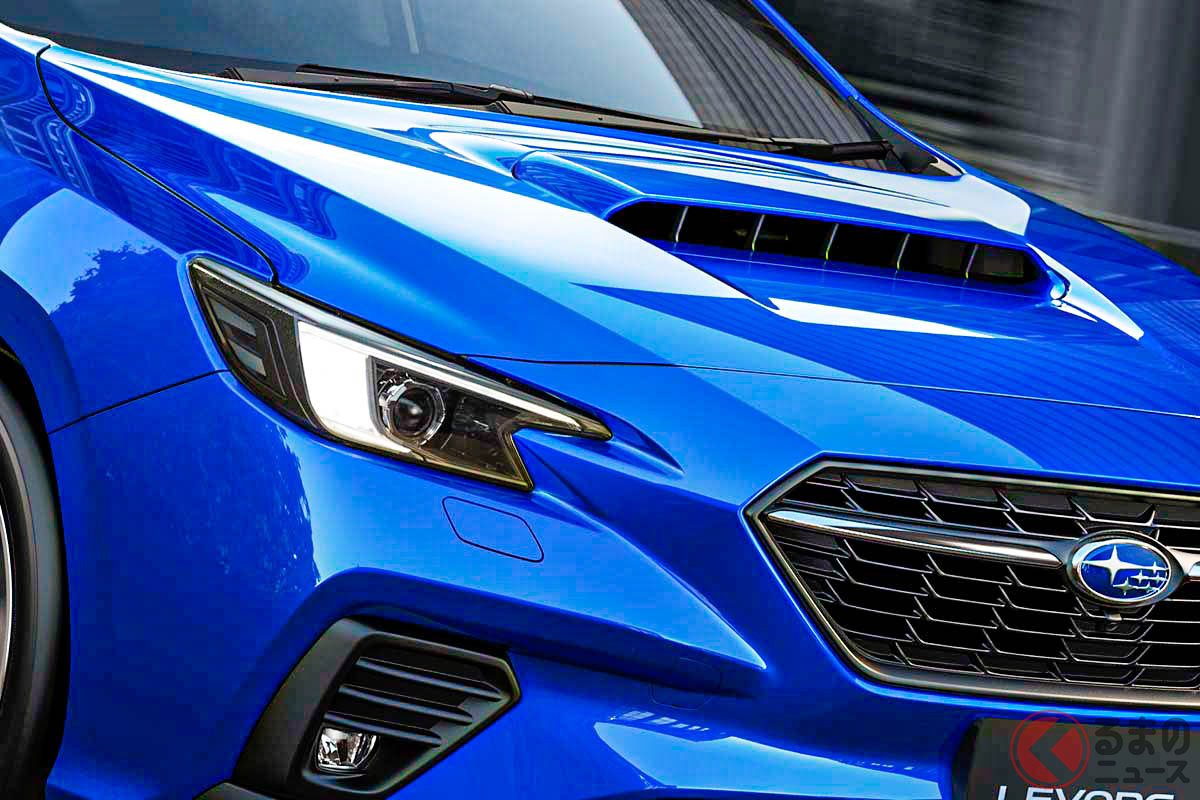 ブルーがよく似合う! 黒感高めた新モデル登場