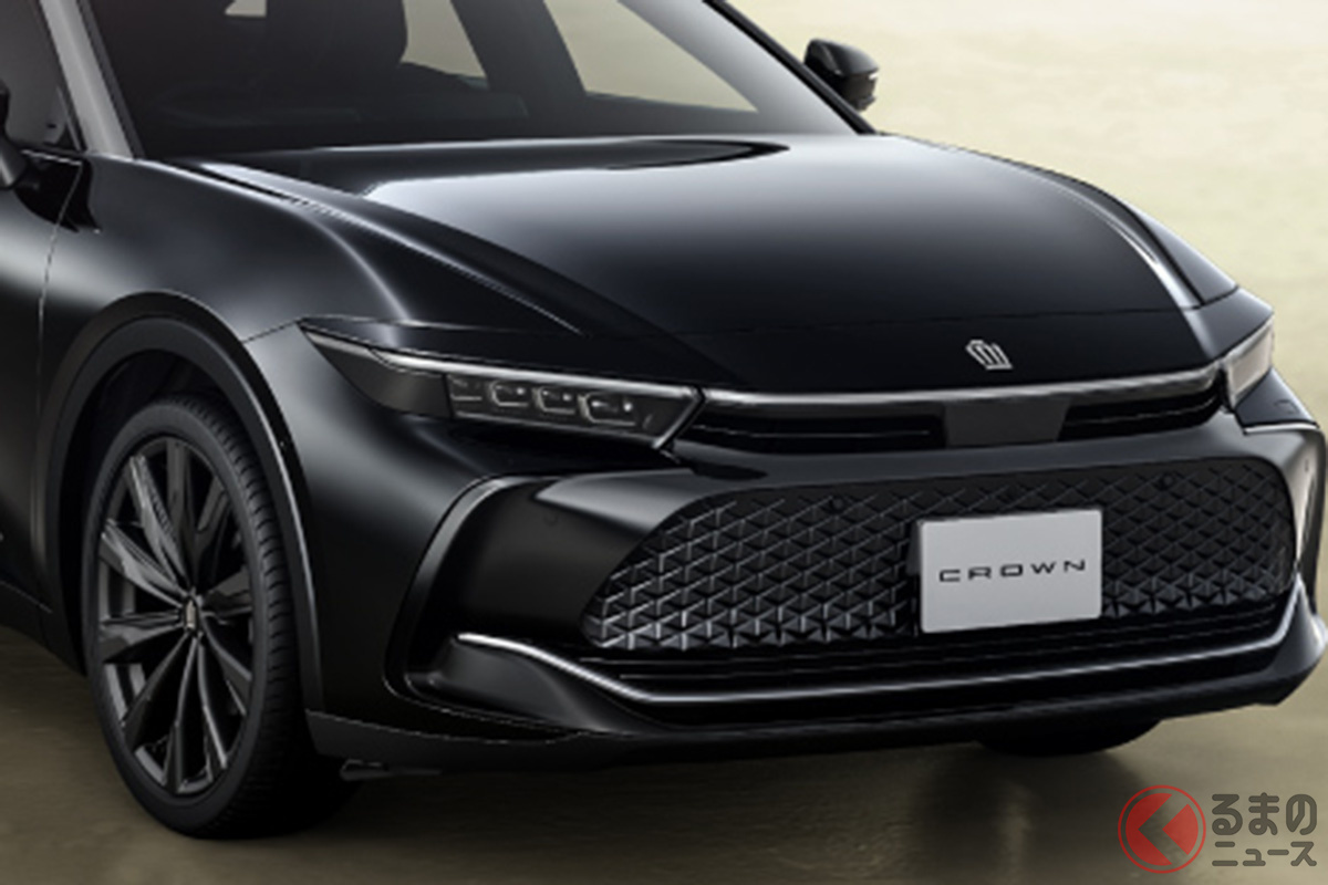 クラウン誕生70周年を記念した特別仕様車