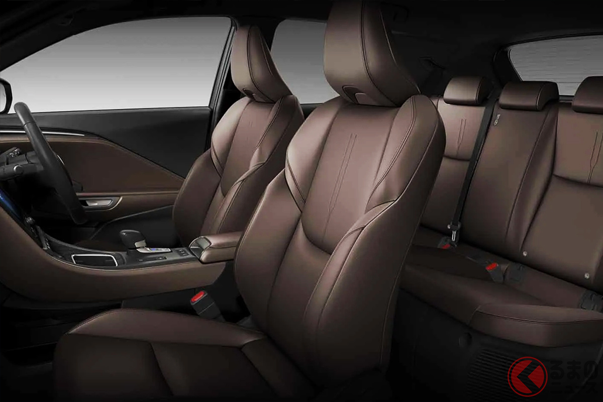 エントリーモデルでも内装の質感が高い! レクサス最安&最小の「LBX エレガント」とは?