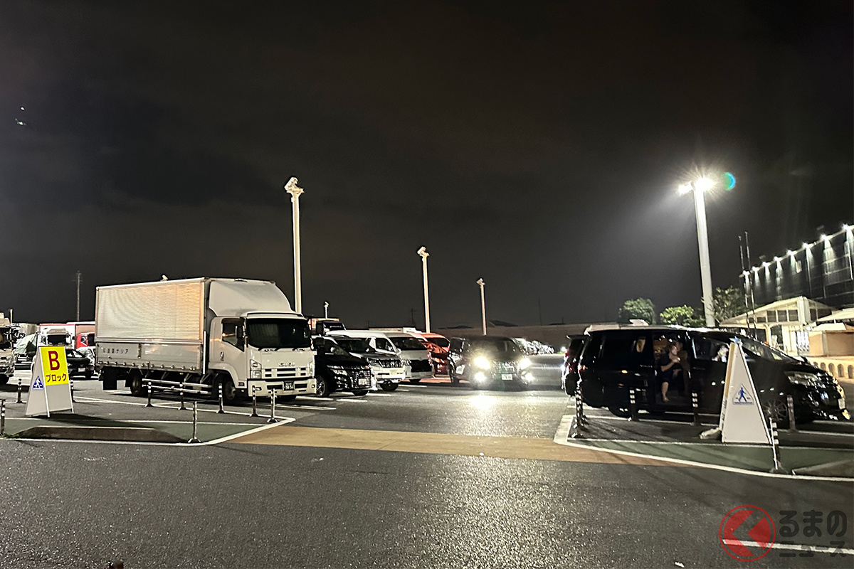 高速SAで足を伸ばして寝られるスペースが好評に!(画像はイメージ/Photo AC)