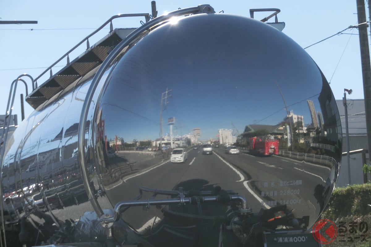 なぜタンクローリーは丸いのか?(画像はイメージ/フォトAC)