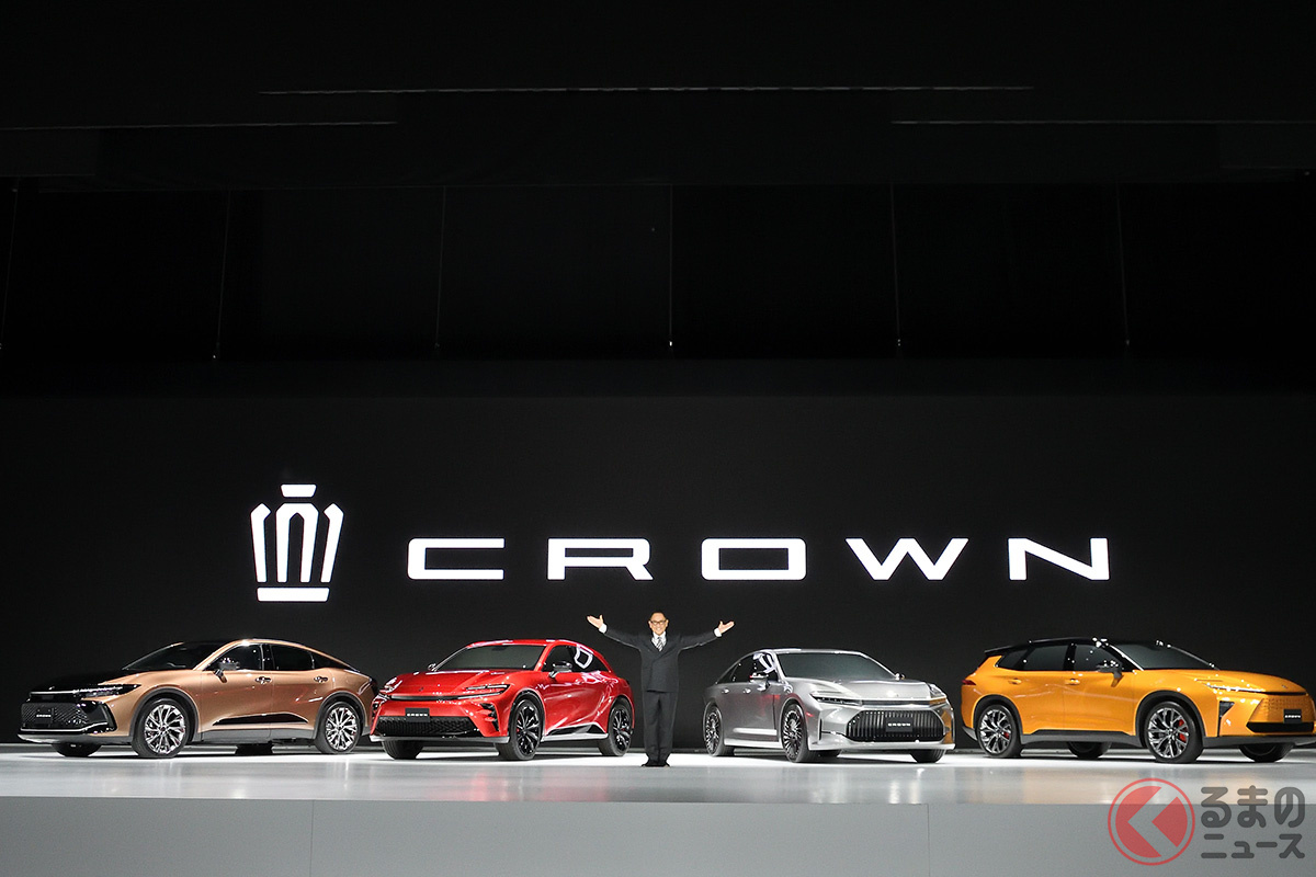 2022年7月に16代目クラウンが世界初公開された…それから約2年半経ち…4つが揃うことに