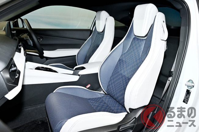 ホンダ新型「スポーツクーペ」高級インテリアがめちゃくちゃ良い