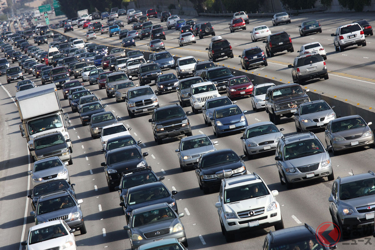 米国の高速道路のイメージ(画像:PIXTA)