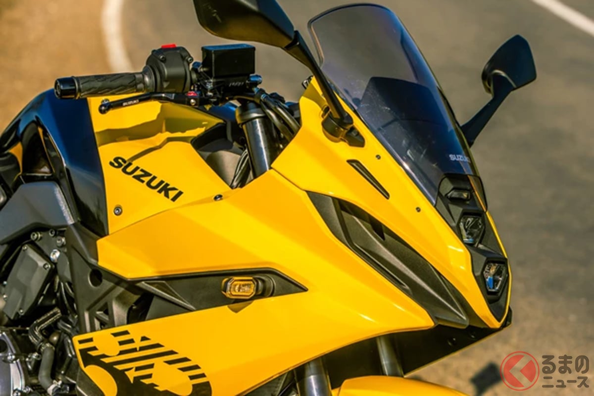 鮮烈イエローがスポーティ!