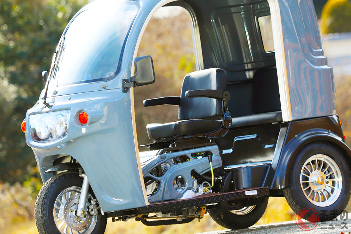 超パワフルな新型「“3人乗り”トライク」が凄い!