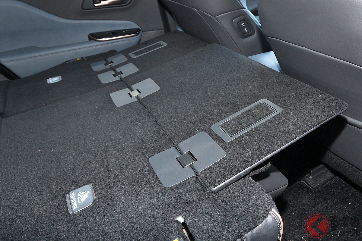 トヨタ初の「ラゲージルーム拡張ボード」はありそうでなかった機能?