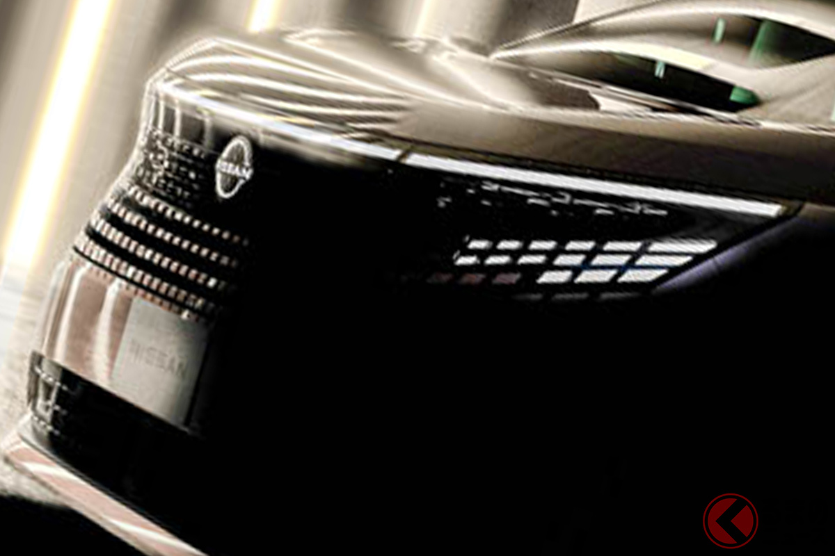 横一文字のライト採用…新型エルグランド!