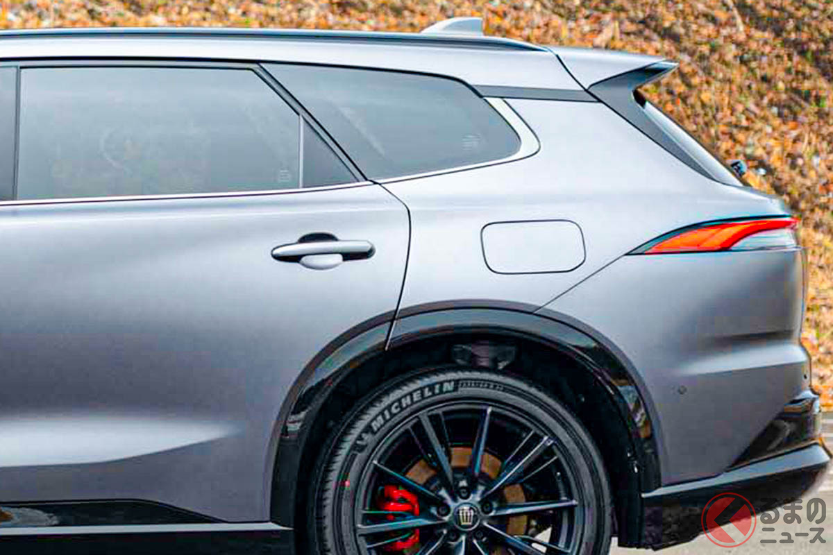 マットな質感がカッコイイ!