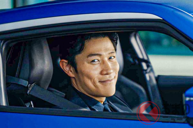俳優「鈴木亮平」が日産の「