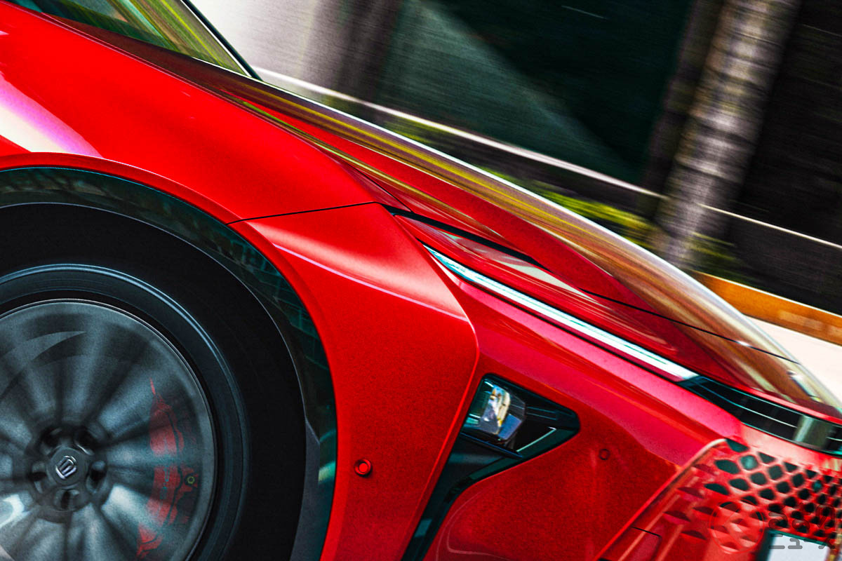 赤もよく似合う!