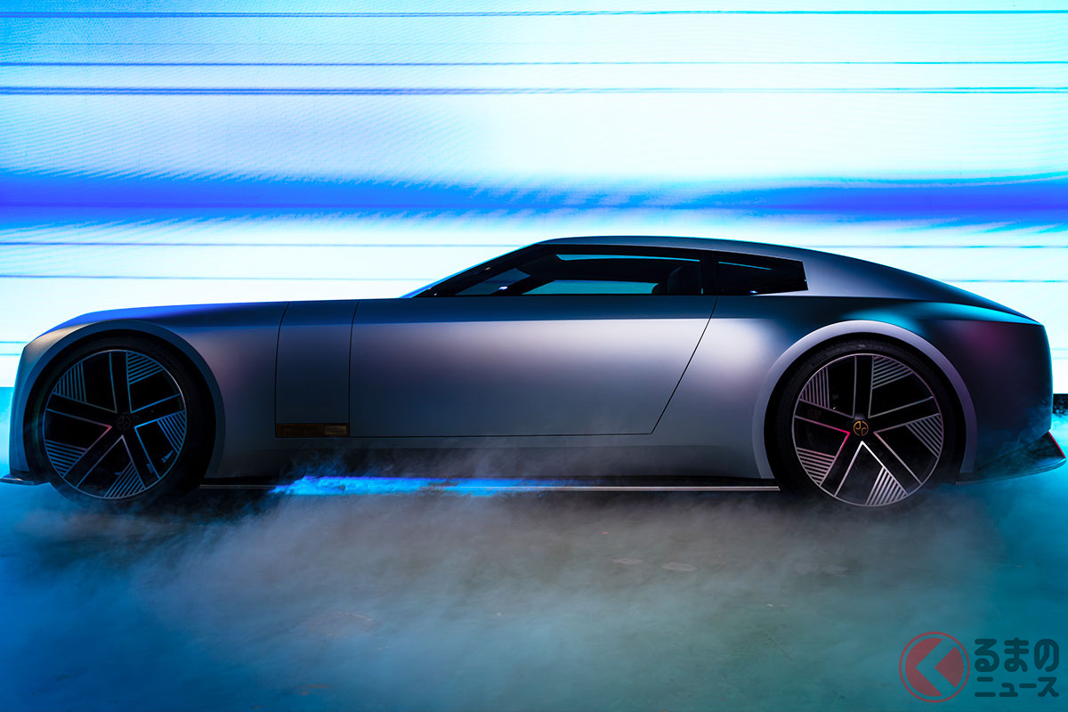 全長5m超え!新「2ドアクーペ」実車公開!