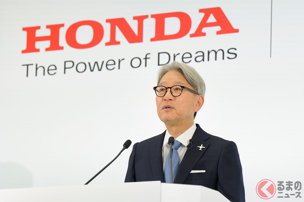 2025 ビジネスアップデートに登壇した取締役 代表執行役社長の三部敏宏氏