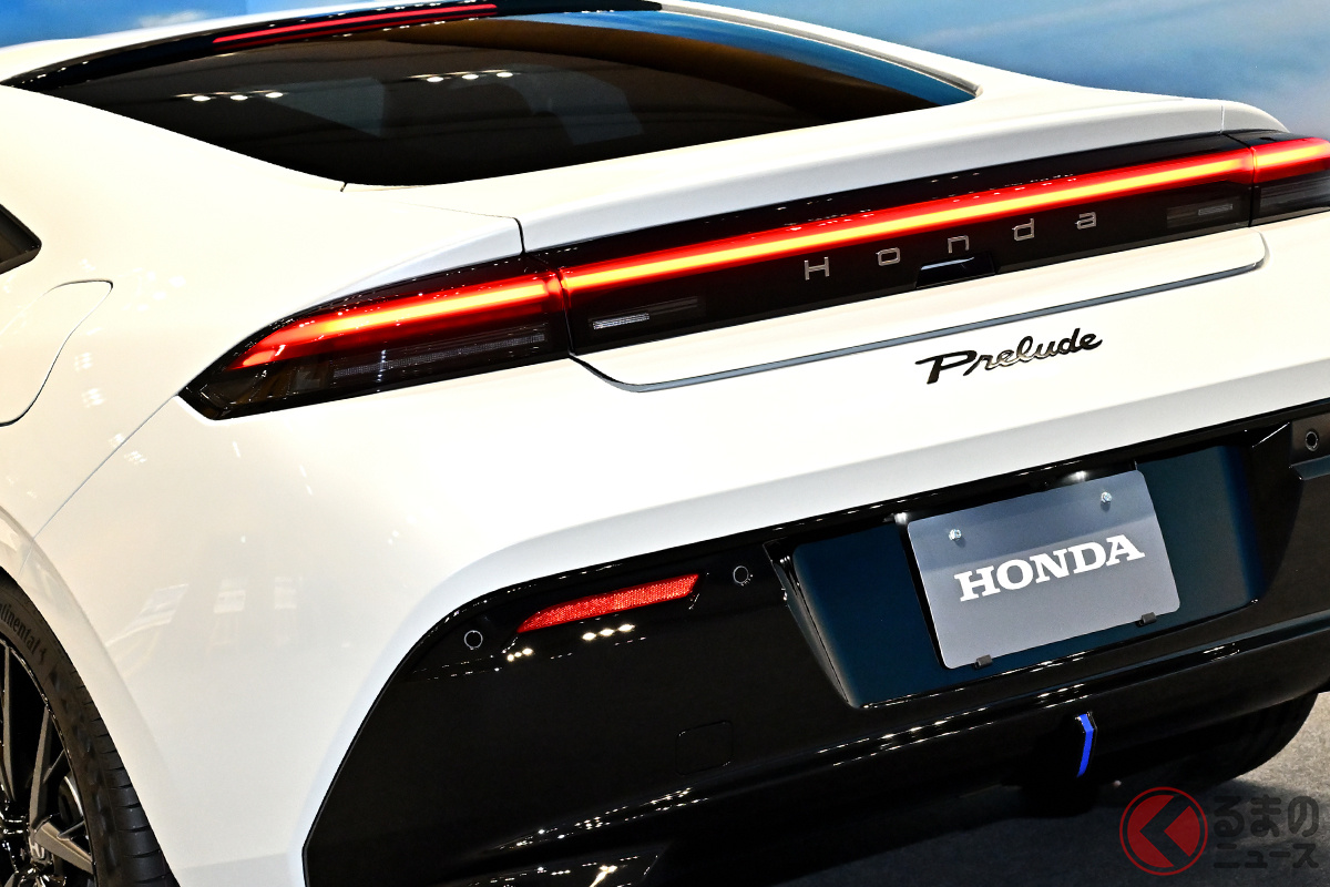 ハッチバック形状のリアもカッコイイ!