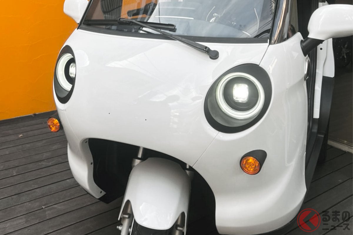超スゴイ! 新型「“3人乗り”トライク」発表!