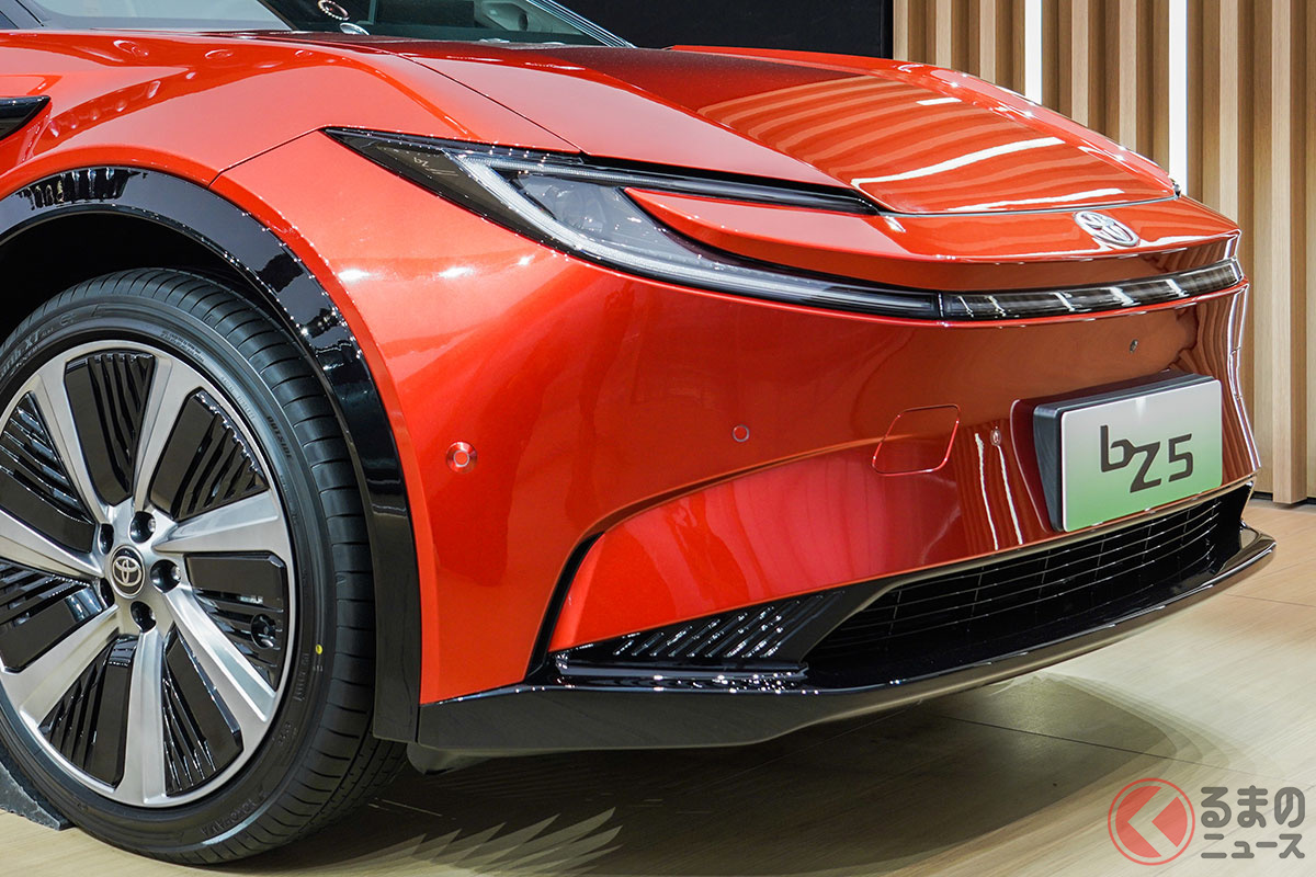 美麗デザインの流麗SUV! 「bZ5(ビーズィーファイブ)」とは