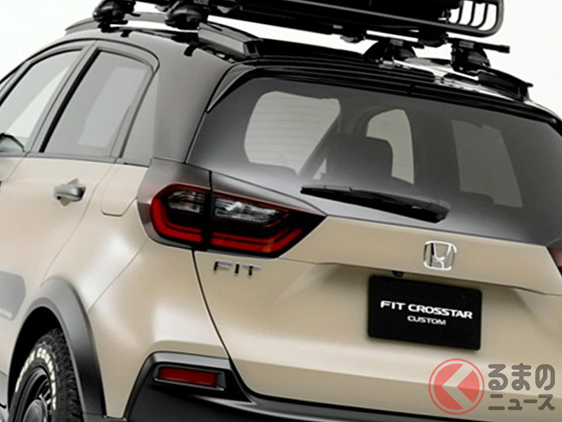 オフロード感がスゴい「フィット e:HEV クロスター カスタム」