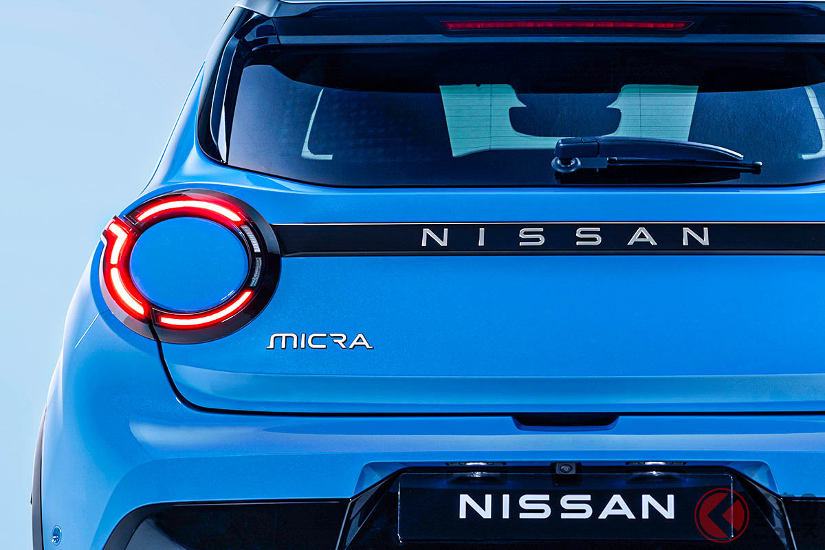 あのマーチを思い出す丸目がカワイイ!