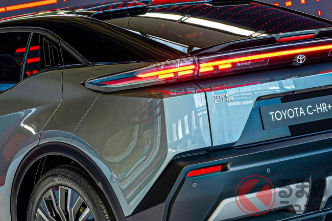 トヨタ「新型C-HR」がスゴイ！ 340馬力超え&全長4.5mの