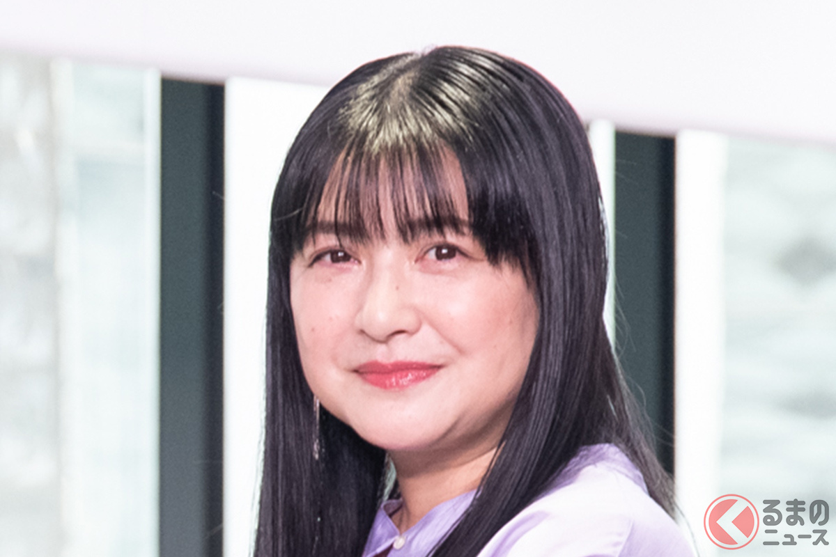 伊藤さんが乗るシーマが点検に!