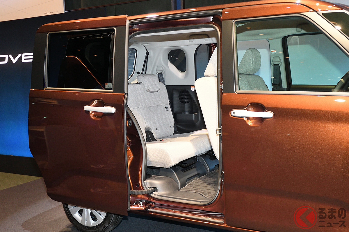 スライドドアの便利機能とは?