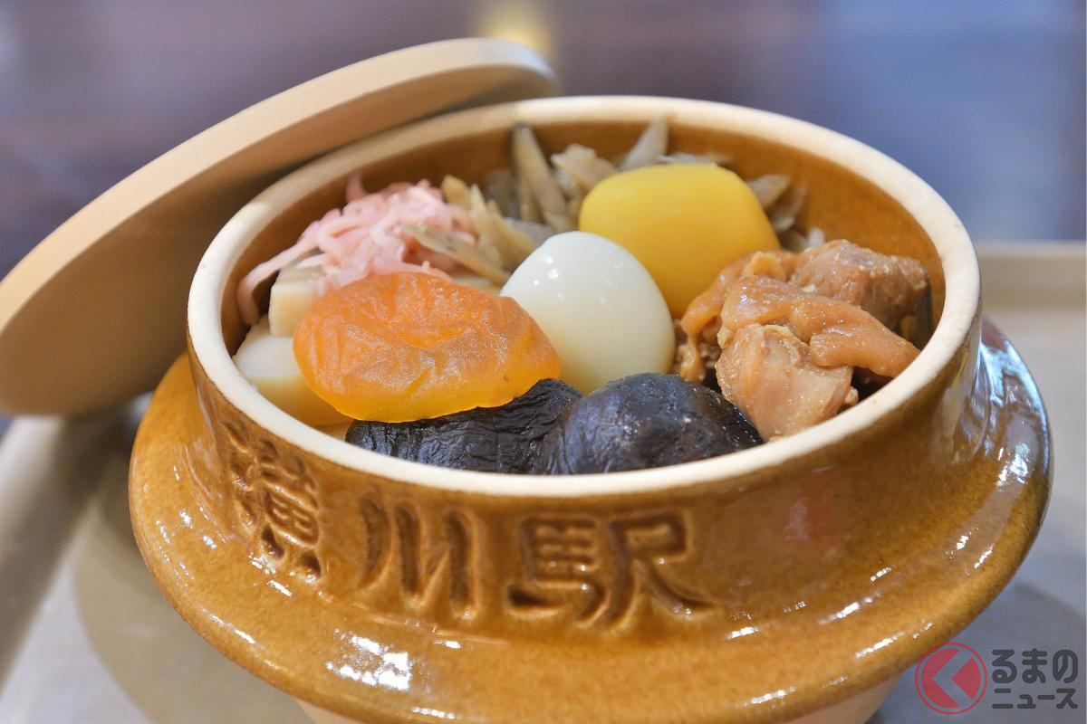 峠の釜めし(場所:おぎのや横川店)