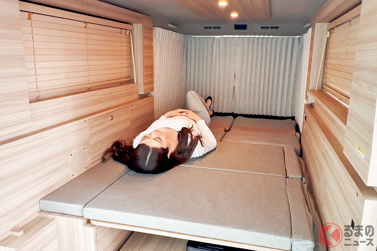 「キャラバン マイルーム」のほうがベッド長も長く、さらに余裕ある空間が確保されていました