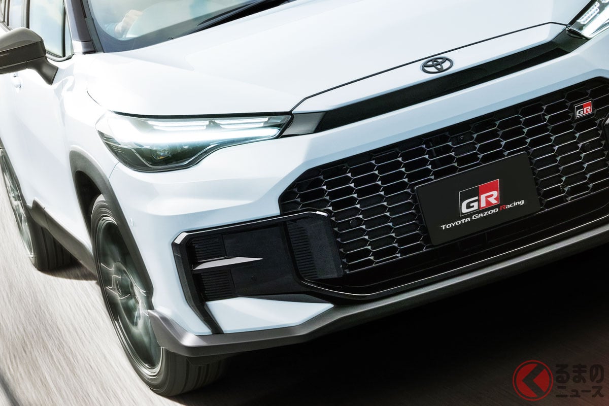 「GRスポーツ」が設定されたトヨタ新型「カローラクロス」