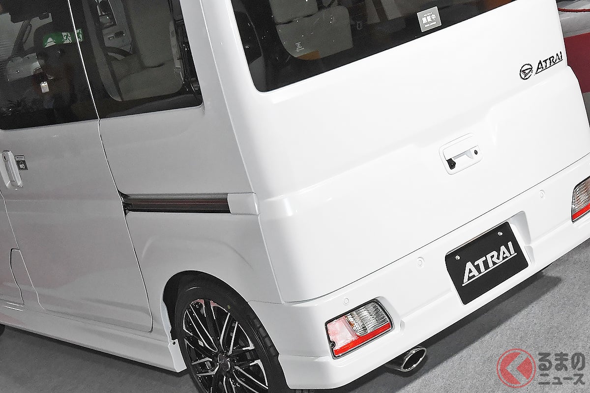 もはや「“ミニ”アルファード」!? ダイハツ「アトレー プレミアムver.」に寄せられた声とは