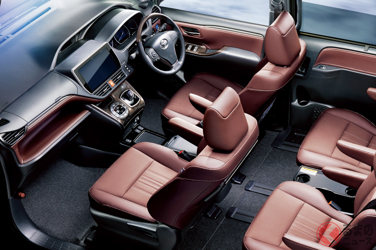 5ナンバーサイズの高級ミニバン「エスクァイア」