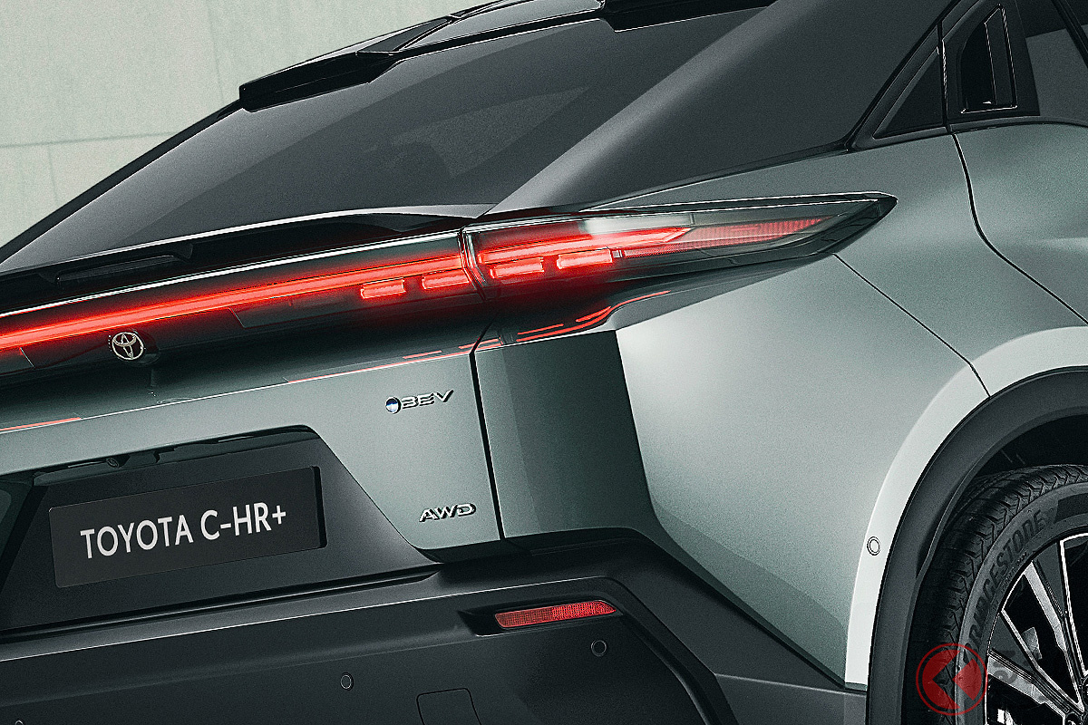 新型「C-HR+」初披露!