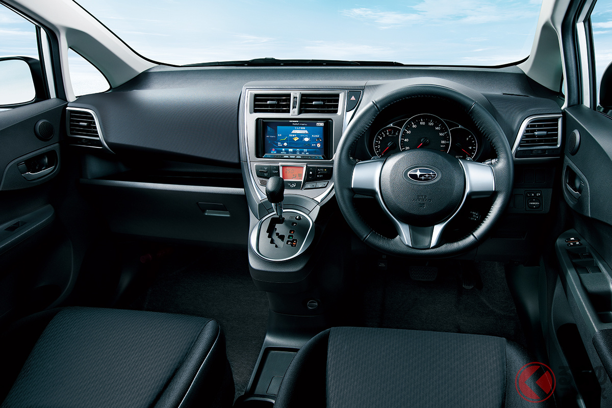 解放的なインテリアは質感も上々