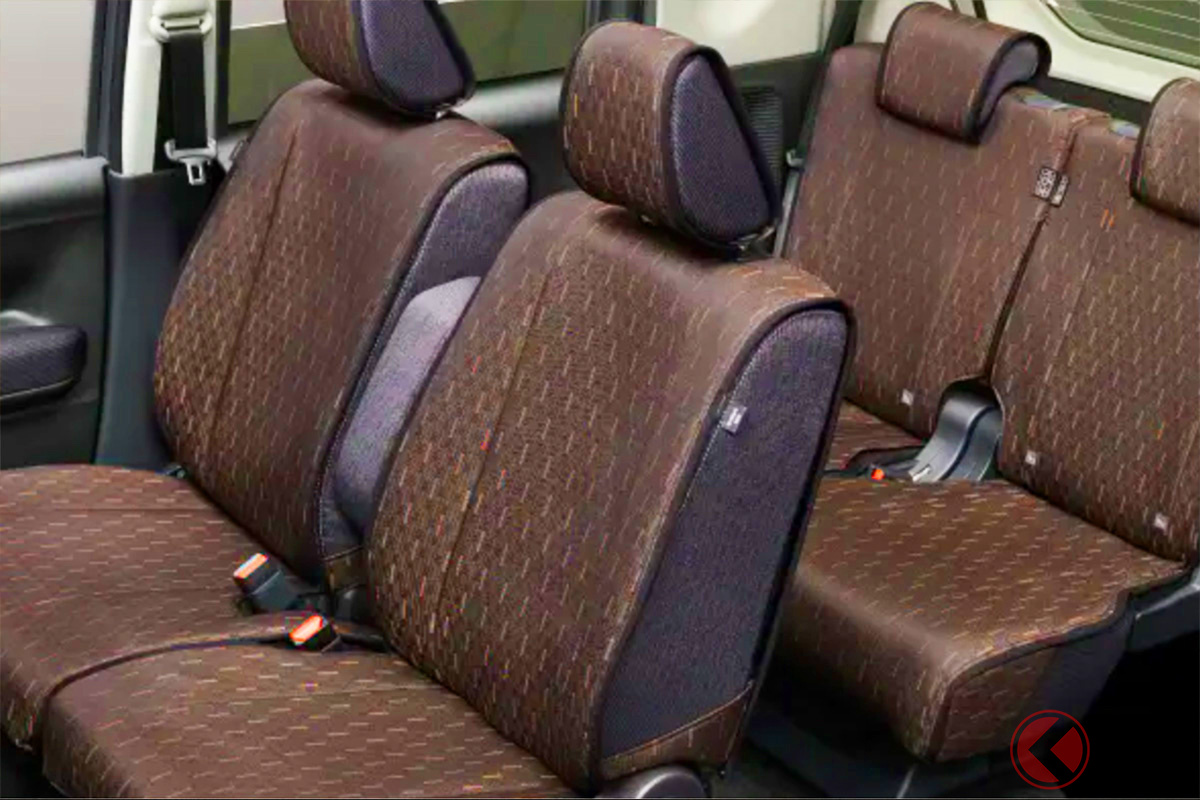 新型「ムーヴ」の子育て世代に嬉しいコーディネートとは?