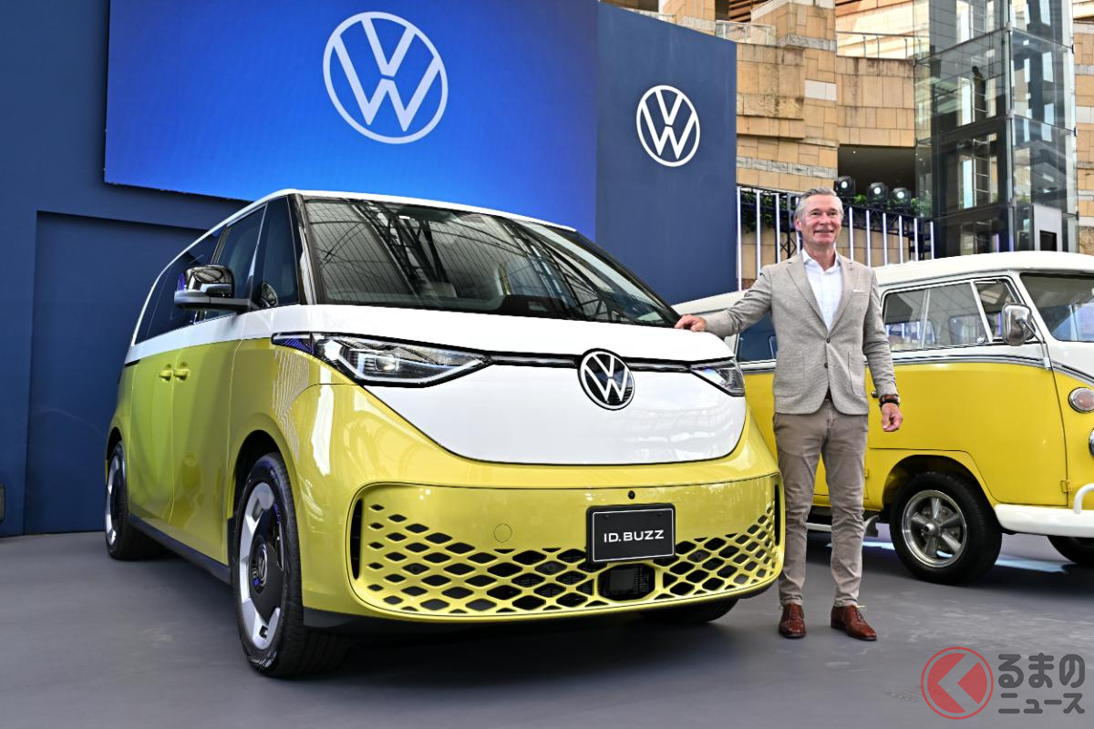 フォルクスワーゲン「ID. Buzz」とブランドディレクターであるイモー・ブッシュマン氏