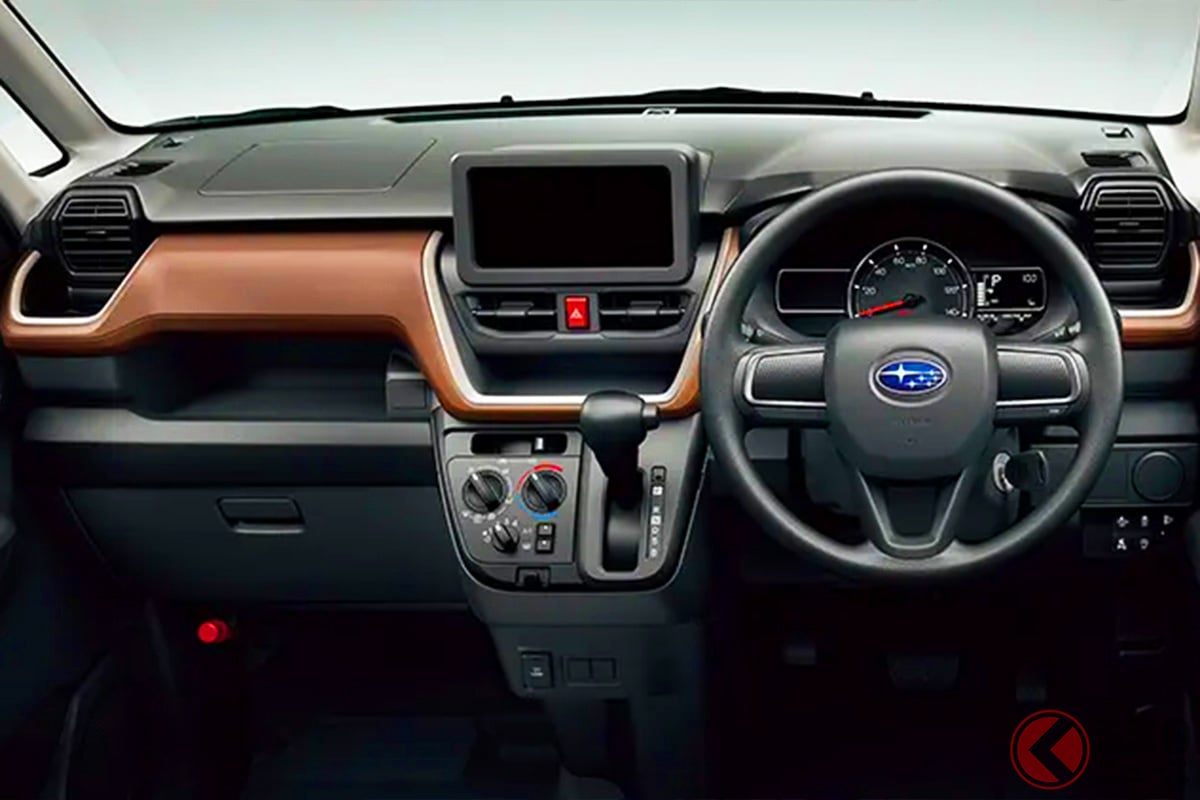 ブラウン×ブラックの内装がお洒落! 最安モデルとは?