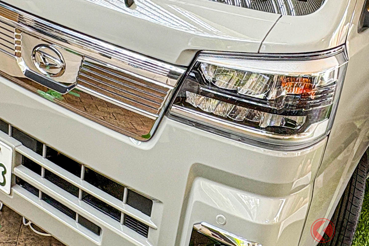 軽トラだけど「4人就寝可能」ってマジ!?