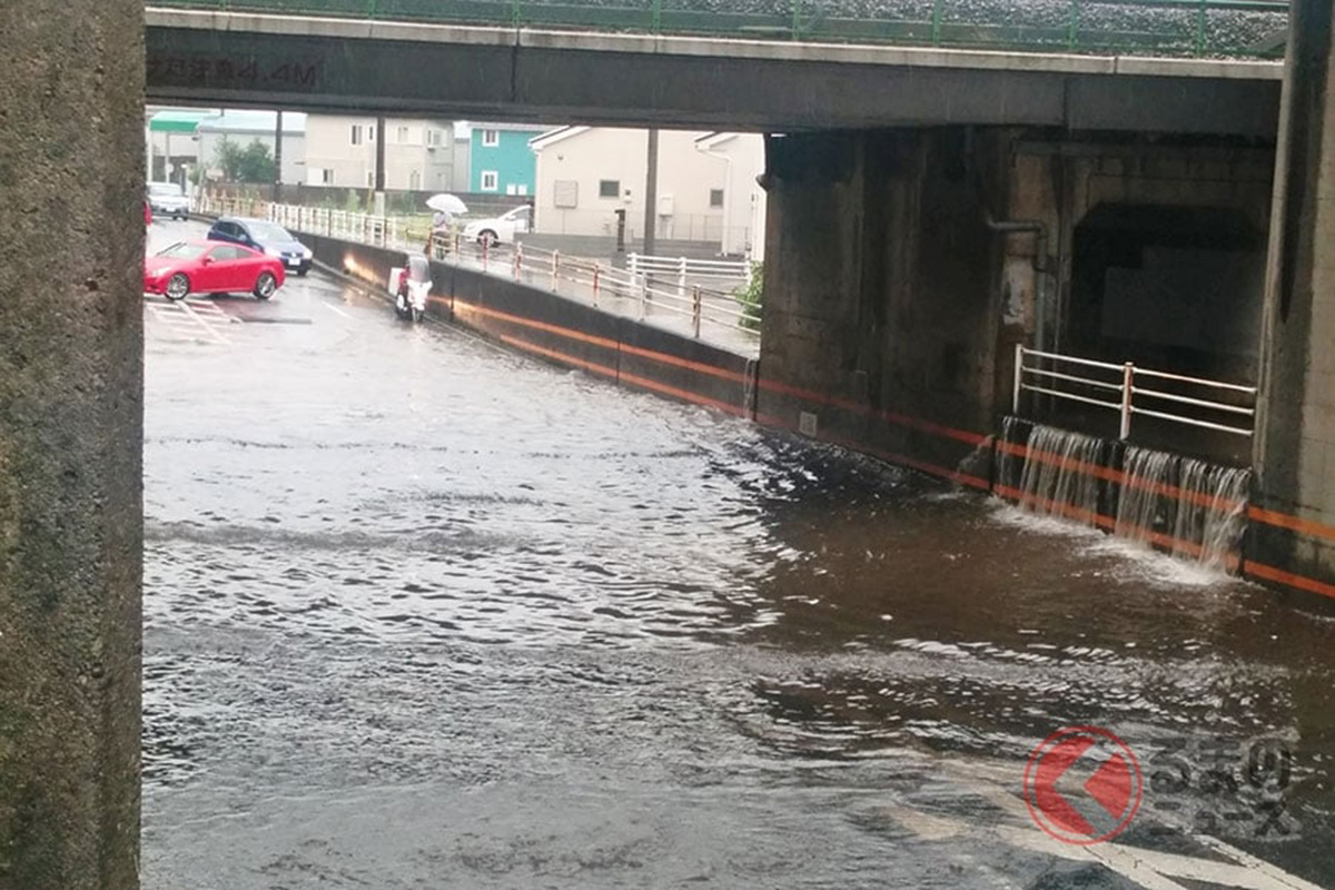 できるだけ冠水路には近づかないこと（画像はイメージ／フォトAC）