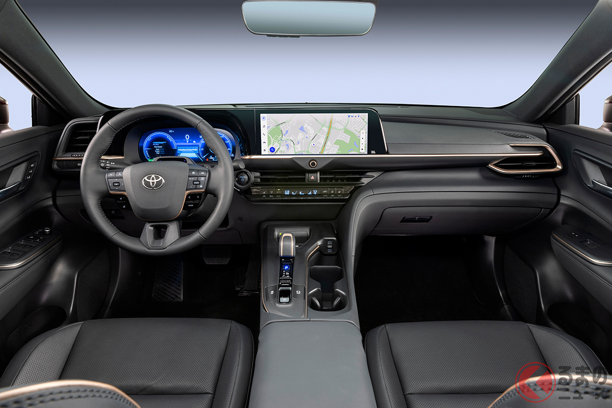 16代目となるトヨタ新型「クラウン」 再び米国市場に戻る! 成功のカギは?(画像は北米仕様)