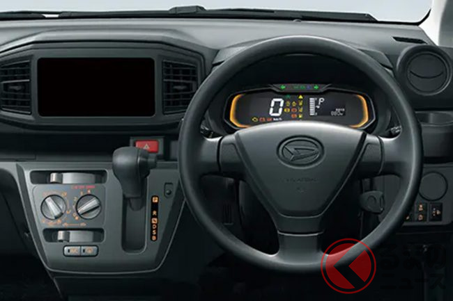 新車99万円から！ ダイハツ「最強快速車」に反響多し！ 8年目でも進化 