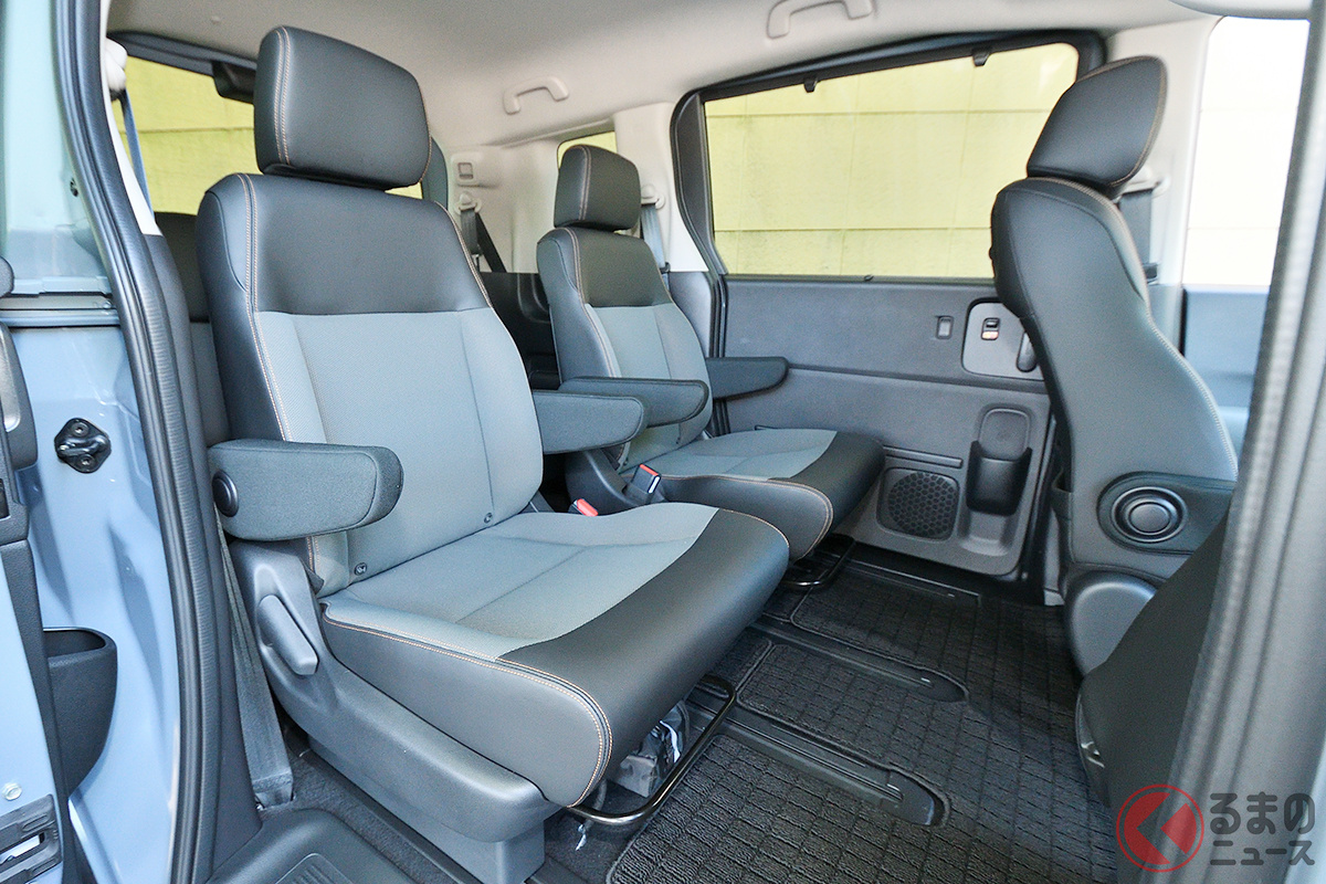 室内広い「フリード」