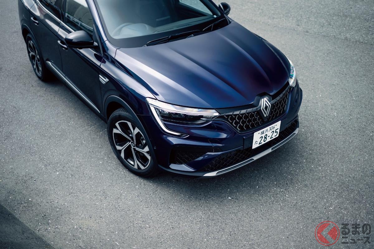 ルノー「アルカナ」特別仕様車「テクノ」