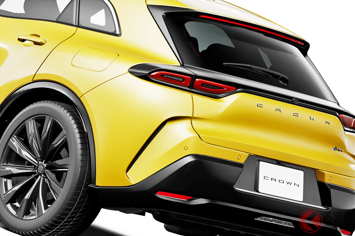 写真は「クラウンスポーツ」に新設定された最廉価モデル「G」