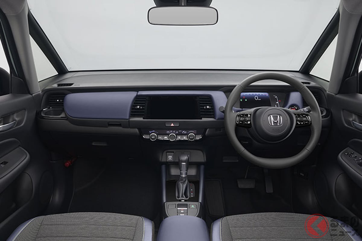 フィットSUVこと「クロスター」が刷新! 何が変わった? よりアクティブに楽しむため、内装の一部カラーを変更