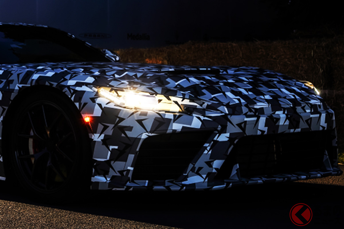 英国で開催されたスピードの祭典「GOODWOOD」で新型スポーツ「TOYOTA GT Concept」とそれをベースにFIA GT3カテゴリーへの参戦を目指して開発中の「TOYOTA GT Racing Concept」を世界初公開(画像:トヨタ自動車株式会社SNSより)