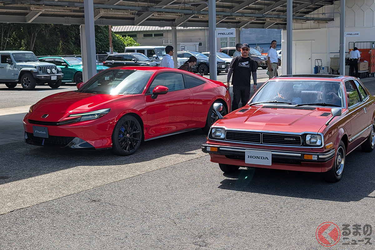 6代目(左)と初代(右)のプレリュード