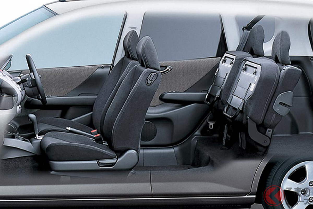 ホンダの独自技術「センタータンクレイアウト」とは?