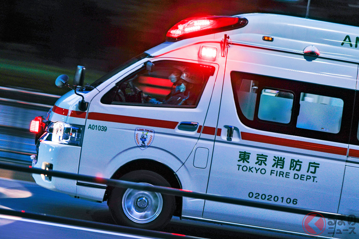 救急車のイメージ(画像:PIXTA)