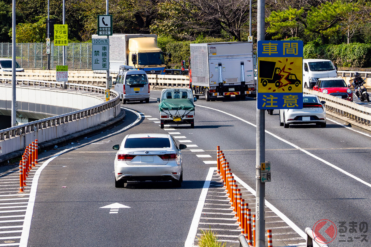 「ファスナー合流」はズルくない!(画像:PIXTA)